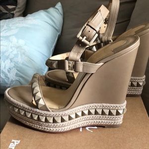 Christian Louboutin Cataclou 140 sz 38 beige wedge